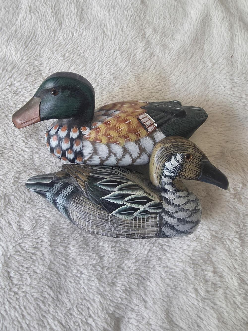 Cottage Hunting Hand Painted Wood Duck Figurines Set of 2